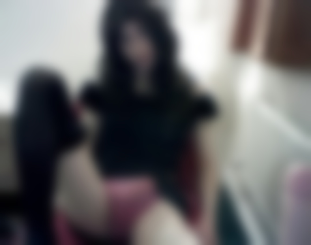 Colmar (68) : Tgirl 23 ans pour plan cam