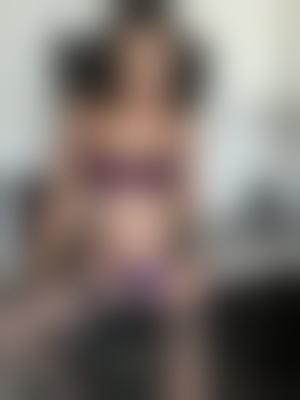 Transexuel sur Obernai 67 cherche un amateur de lingerie