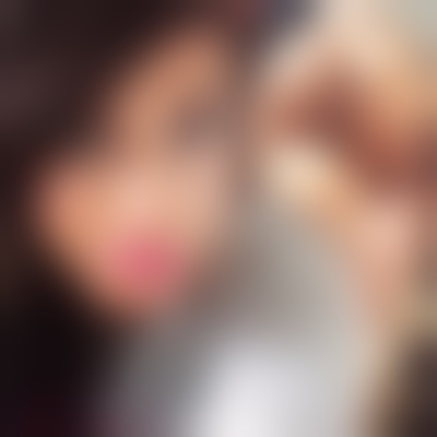 La belle Laura de Boulogne-Billancourt