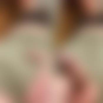 Je dévoile la bosse sous mon short, transexuel, Le Rheu