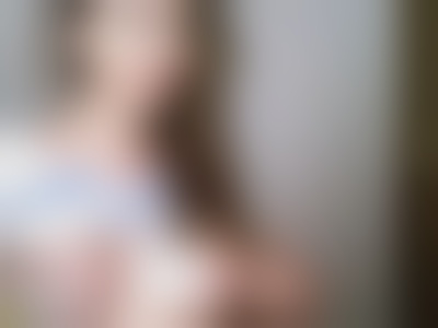 Transexuel aux gros seins sur Bordeaux