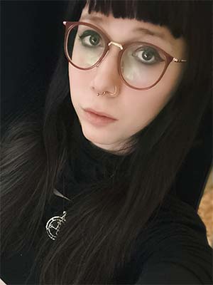 Pas envie de sortir, juste de baiser, trannie de Voiron
